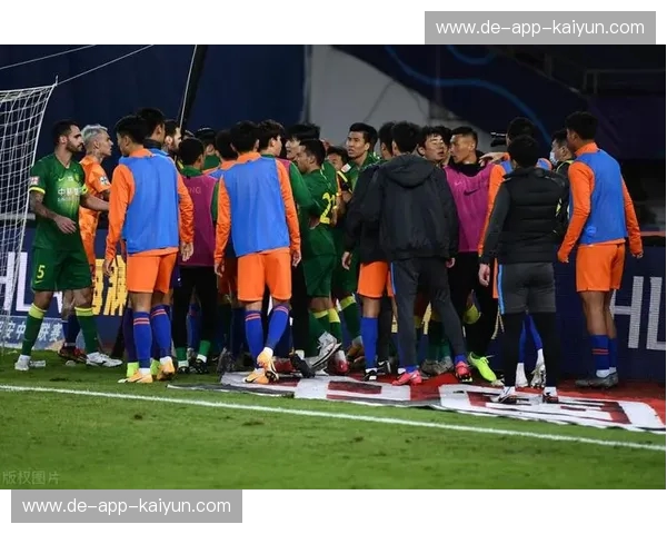 争议之哨:当意大利遭遇韩国,谁主沉浮?